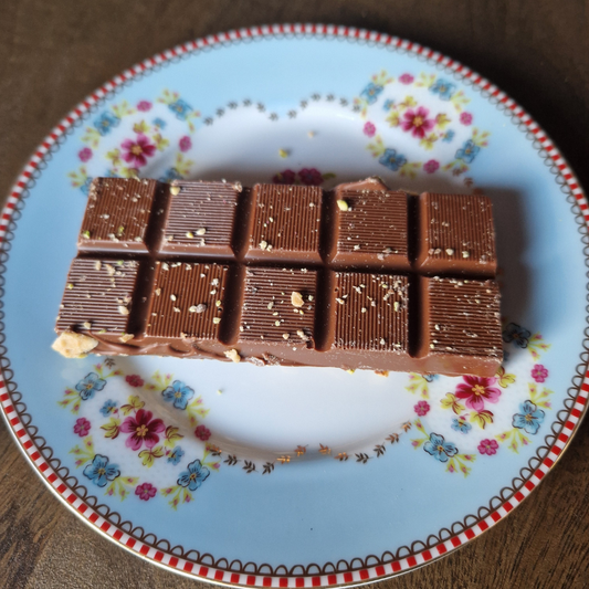 050 Reep – de échte Groningse chocoladereep met honing en kniepertjes
